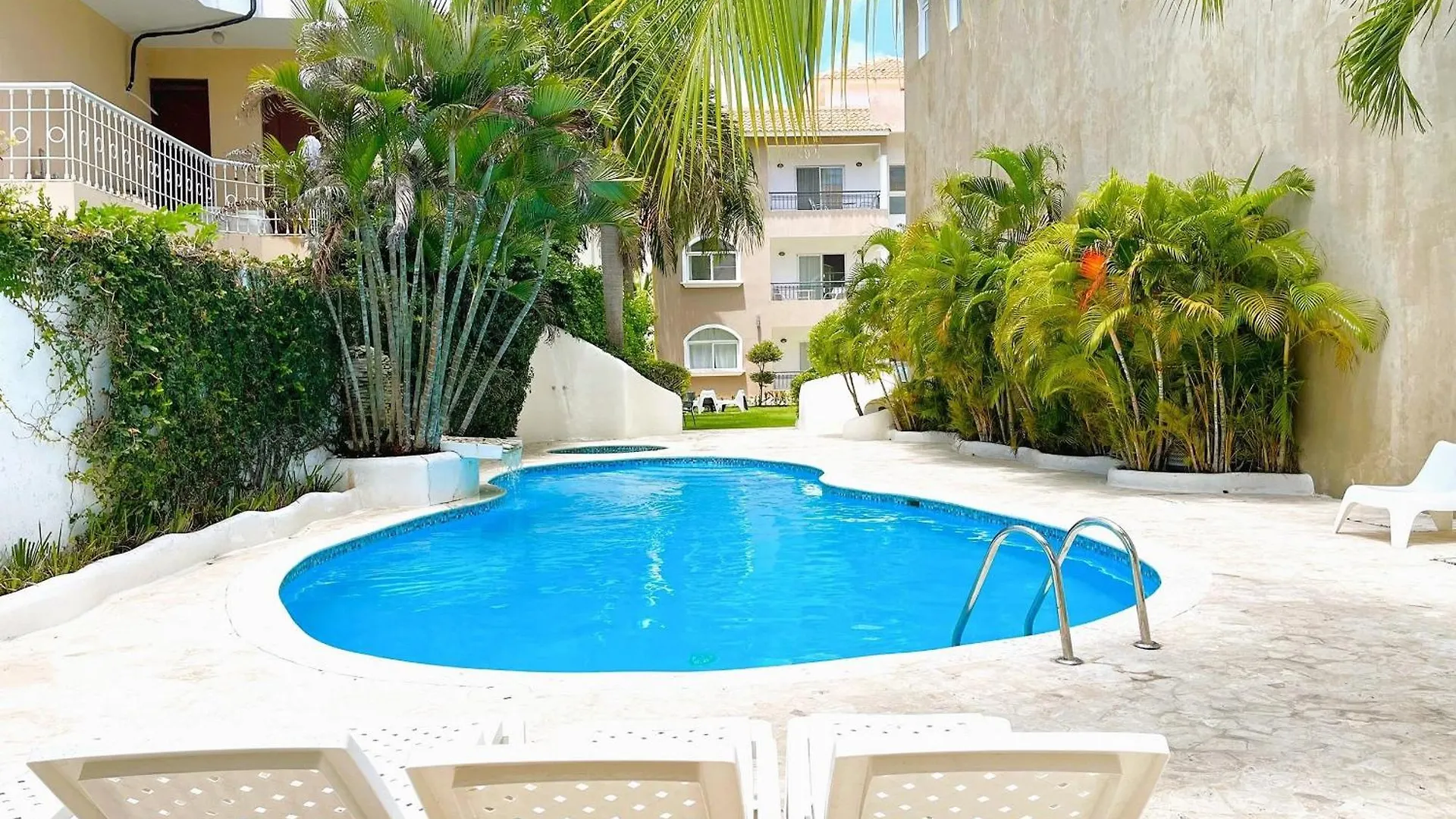 Beautiful Orquidea 2Br Apartment - Walk To Playa Bavaro, El Cortecito