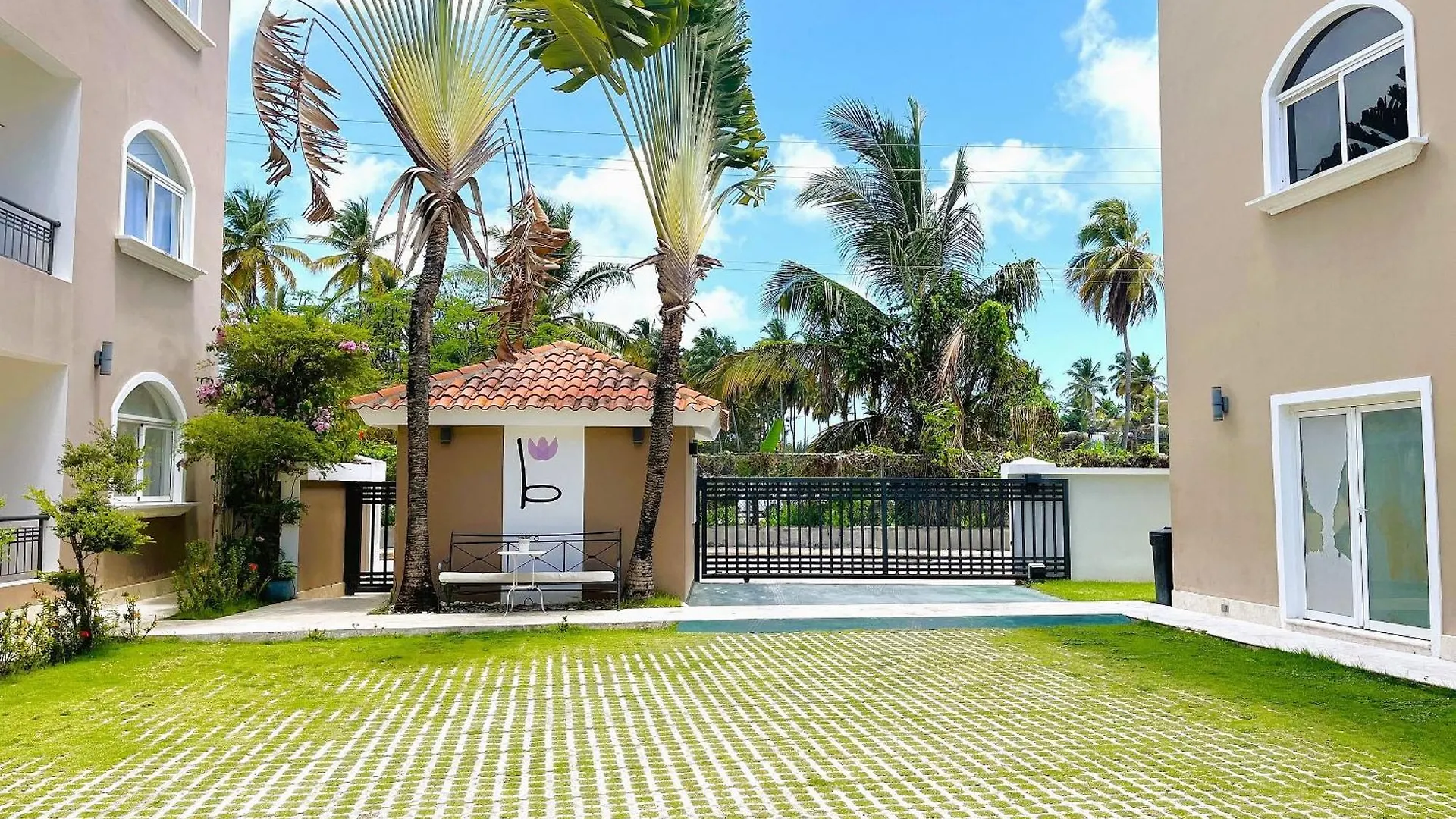 Beautiful Orquidea 2Br Apartment - Walk To Playa Bavaro, El Cortecito Punta Cana Dominican Republic